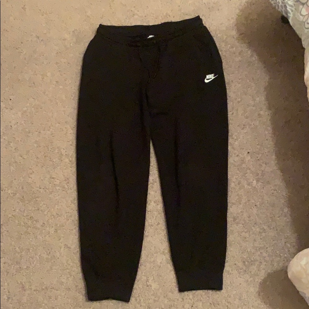 Nike Women’s Sweatpants